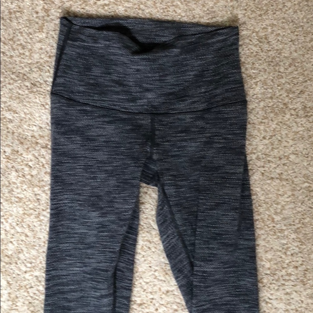 lulu lemon grey leggings!